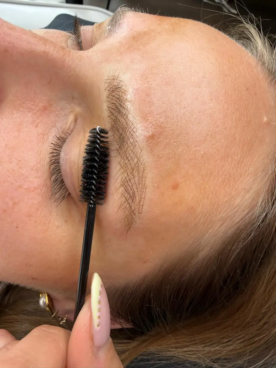 Mapping a eyebrow shape